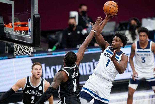 拉塞尔：我确实喜欢NBA的人员流动 很兴奋看到一些球队变强了