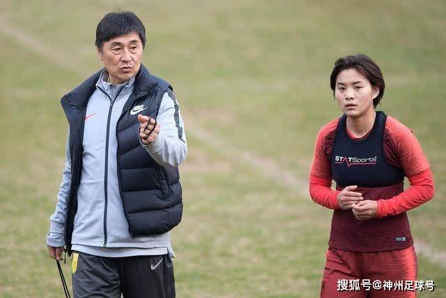 辽宁男篮补注册13人，赵继伟、付豪合同更新